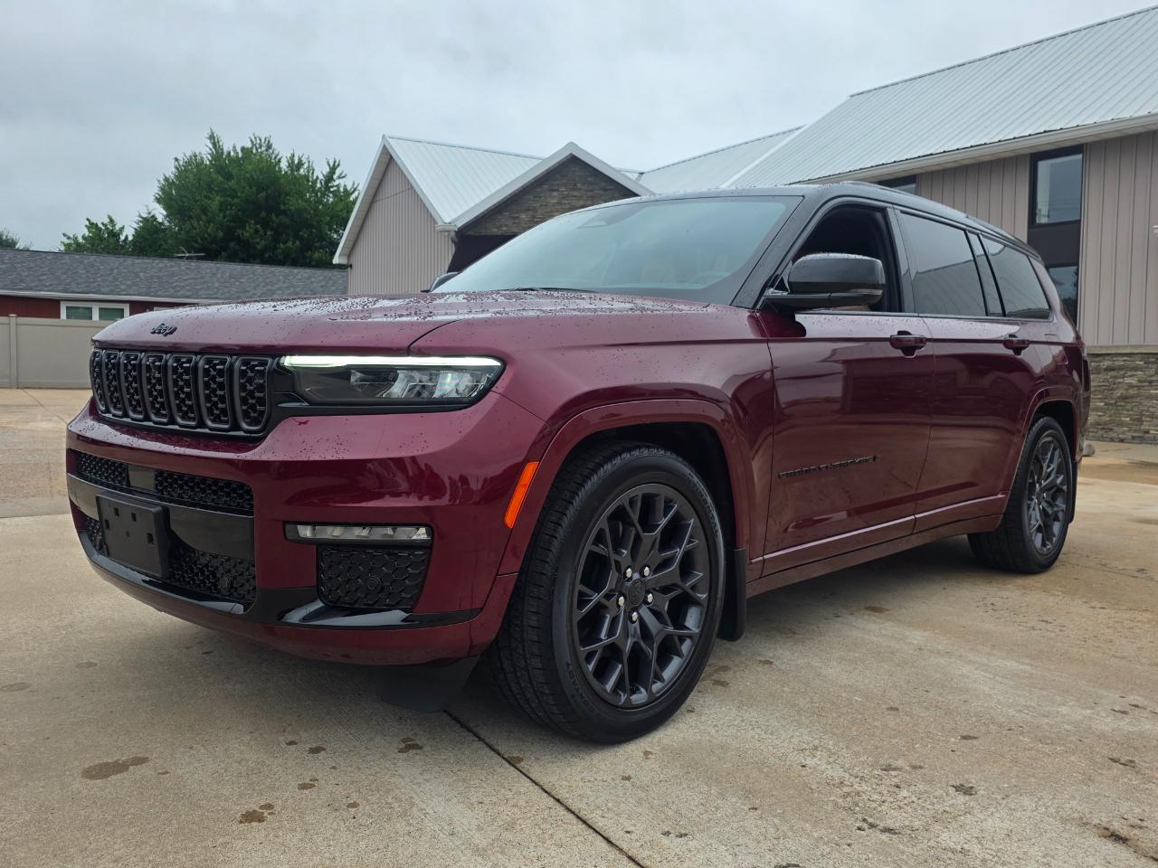 Jeep Grand Cherokee L Summit 4WD 2025