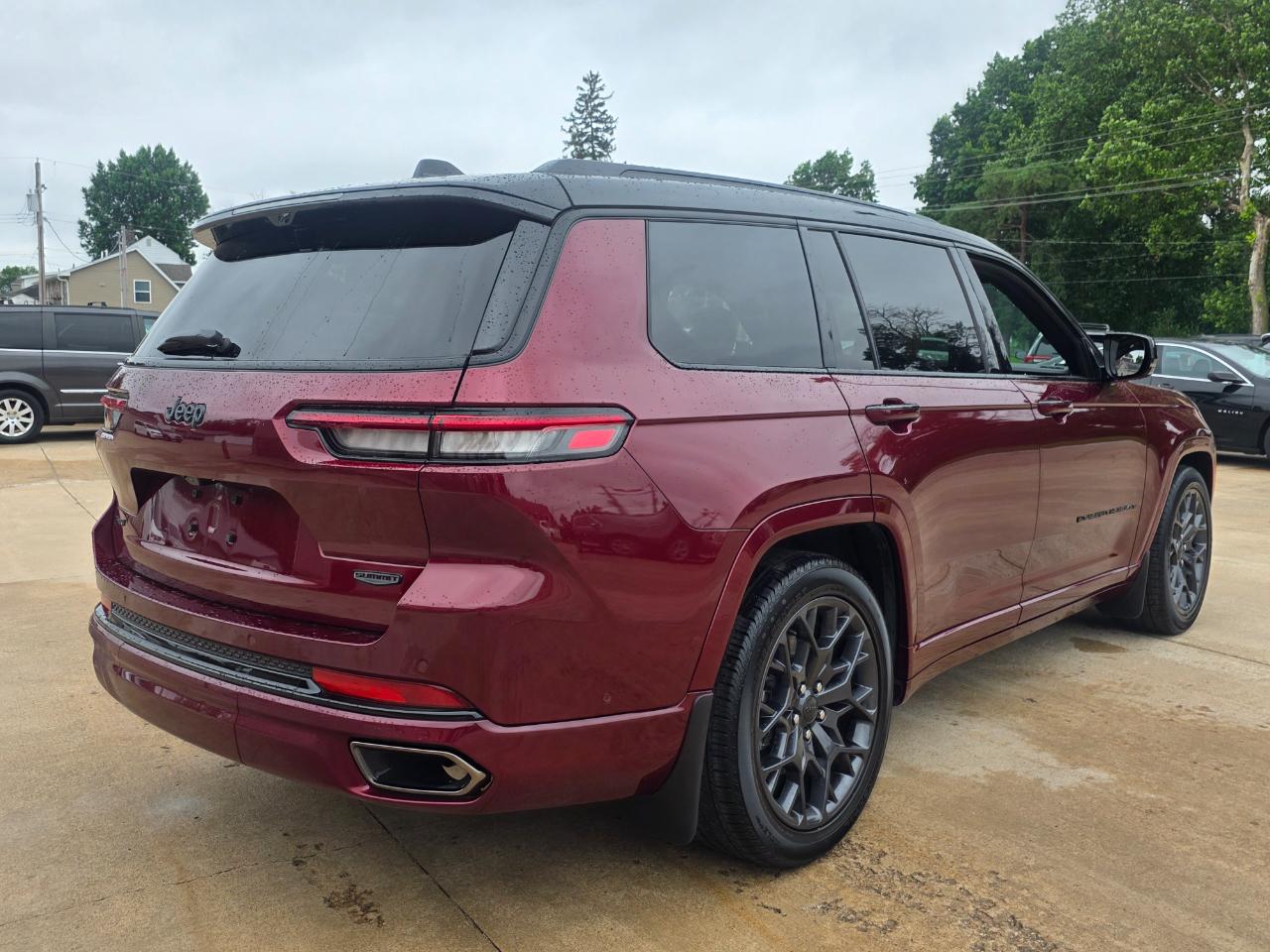 Jeep Grand Cherokee L Summit 4WD 2025