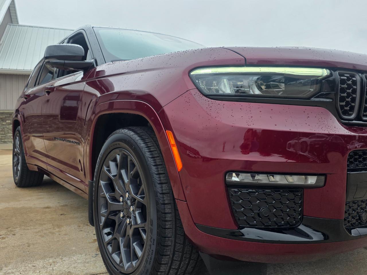 Jeep Grand Cherokee L Summit 4WD 2025