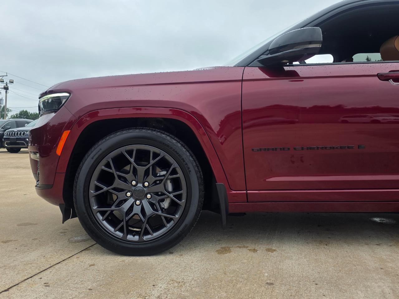 Jeep Grand Cherokee L Summit 4WD 2025
