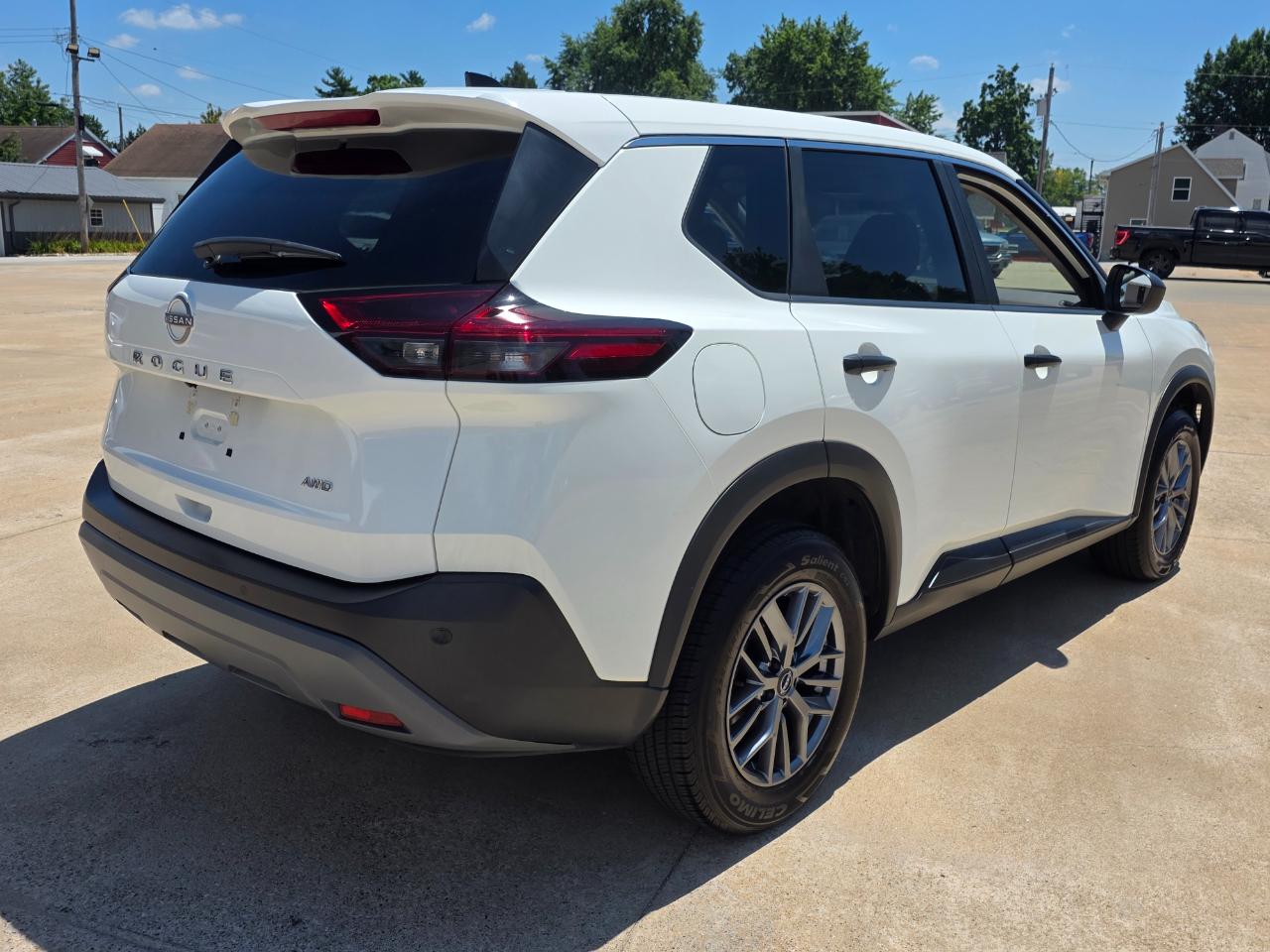 Nissan Rogue S AWD 2023