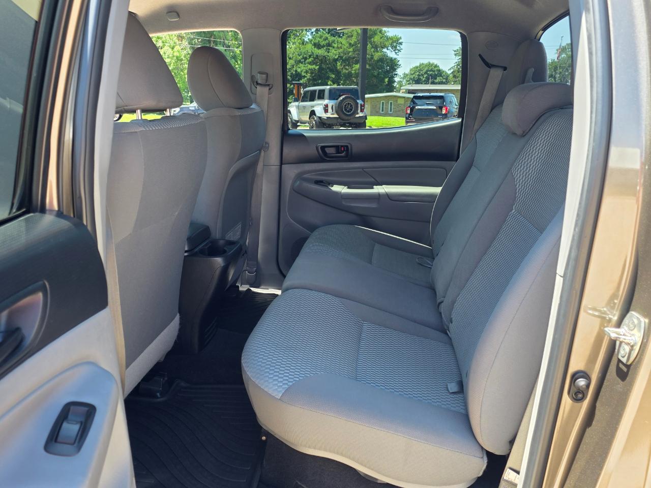 Toyota Tacoma Double Cab V6 4WD 2013