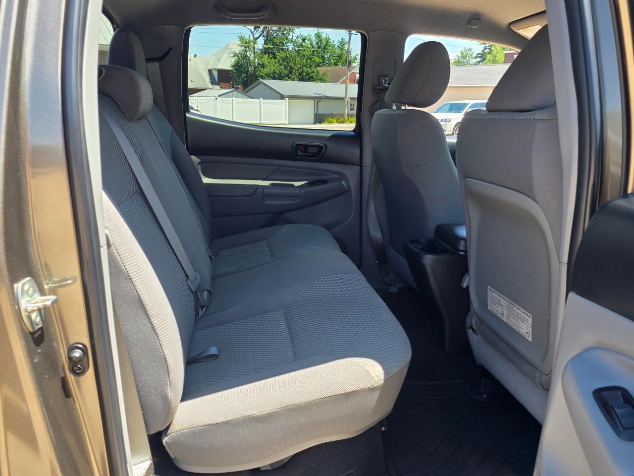 Toyota Tacoma Double Cab V6 4WD 2013