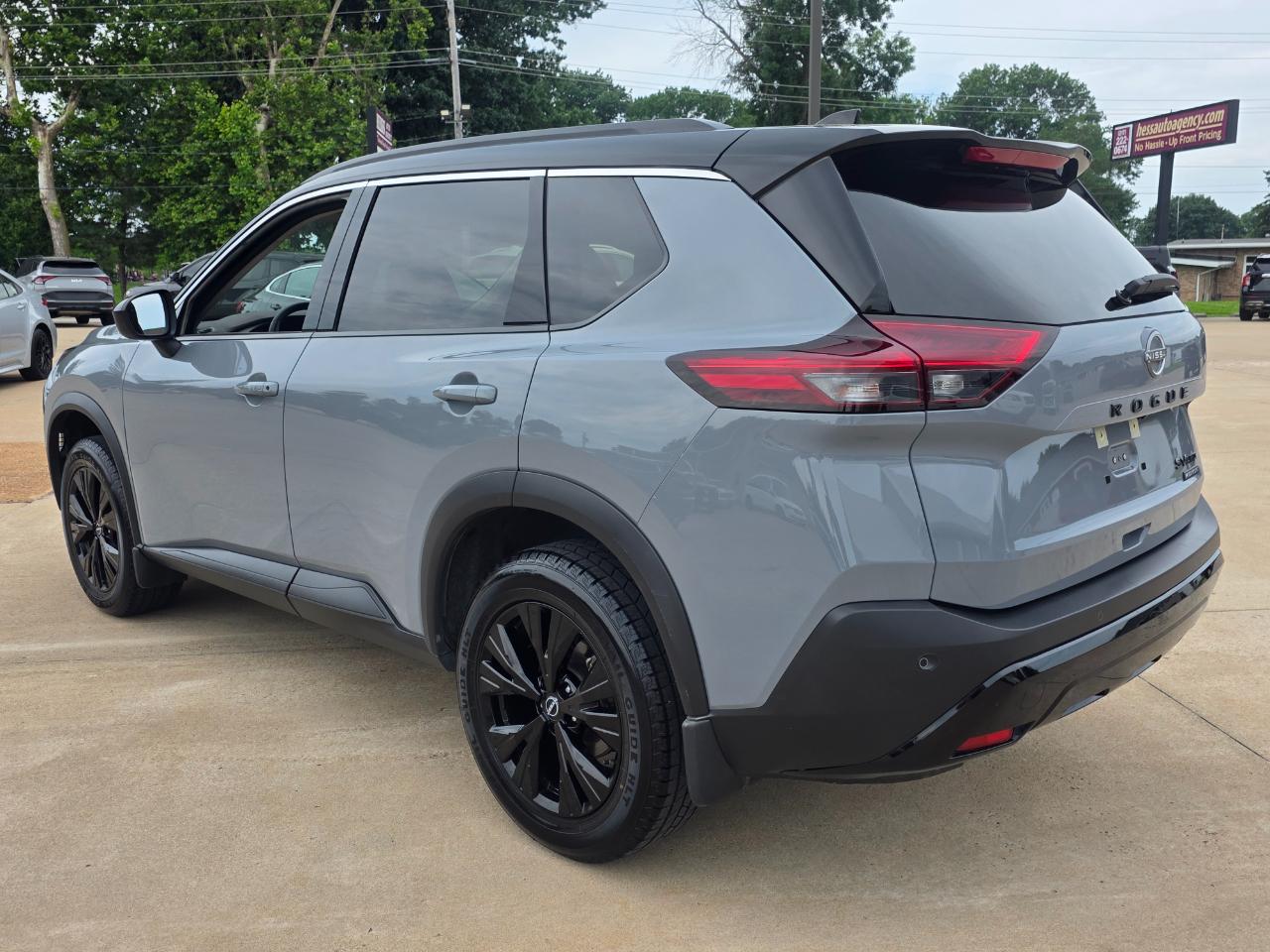Nissan Rogue SV AWD 2023