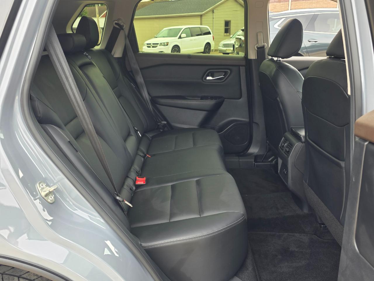 Nissan Rogue SV AWD 2023