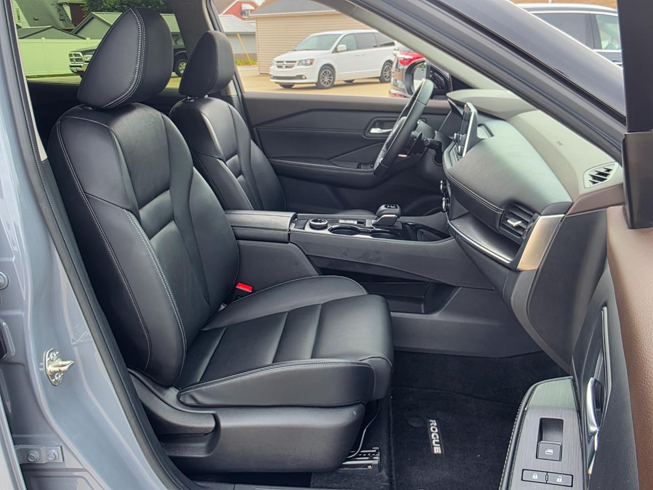Nissan Rogue SV AWD 2023