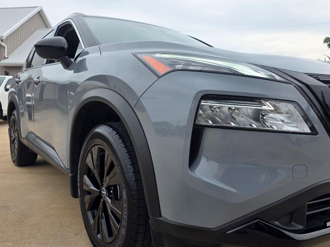 Nissan Rogue SV AWD 2023