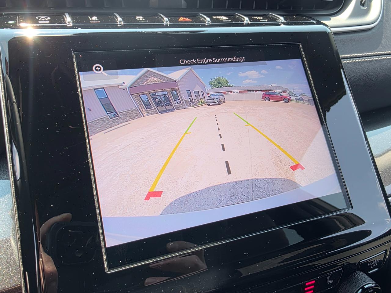 Jeep Grand Cherokee L Laredo 4WD 2023