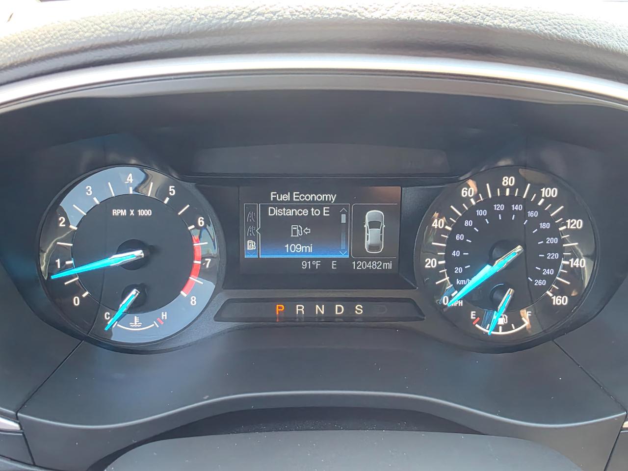 Ford Fusion SE 2016