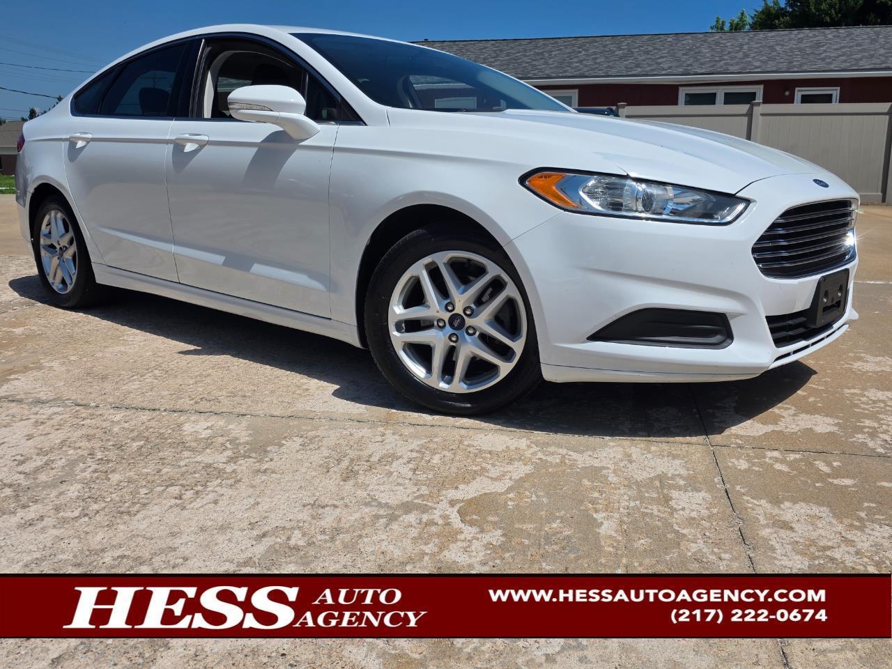 2016 Ford Fusion SE