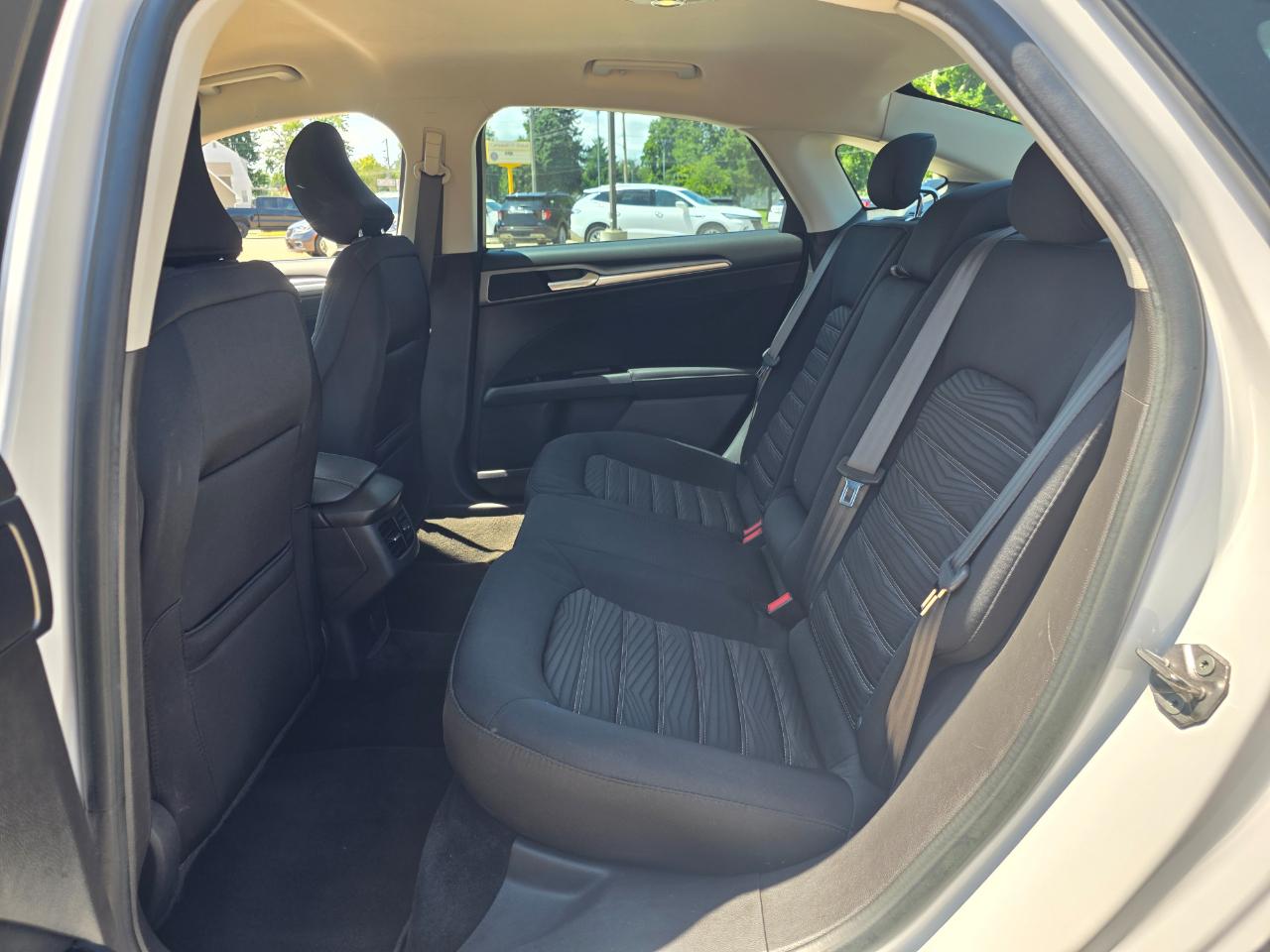 Ford Fusion SE 2016