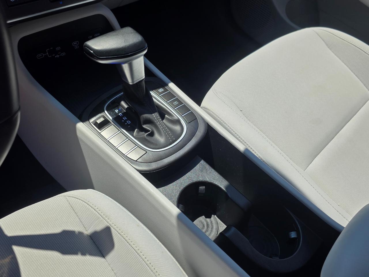 Hyundai Kona SEL AWD 2025