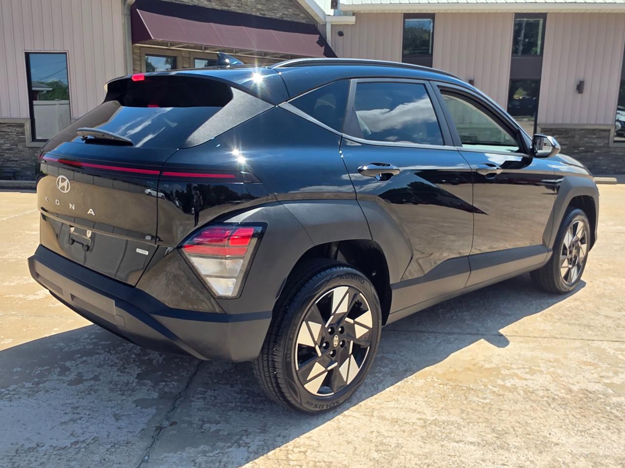 Hyundai Kona SEL AWD 2025