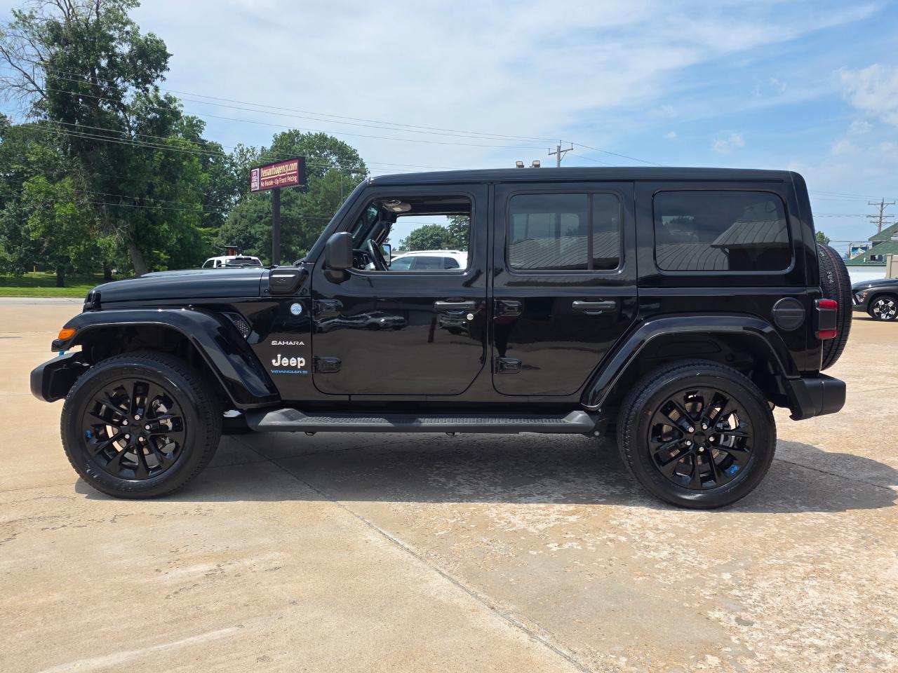 Jeep Wrangler 4xe Unlimited Sahara 2023