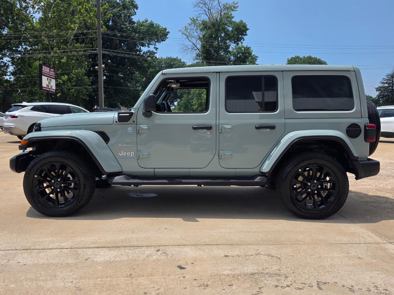 Jeep Wrangler 4xe Sahara 2024