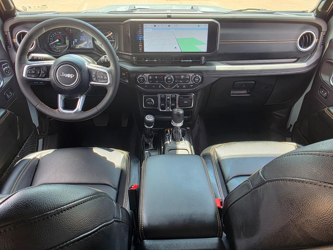 Jeep Wrangler 4xe Sahara 2024