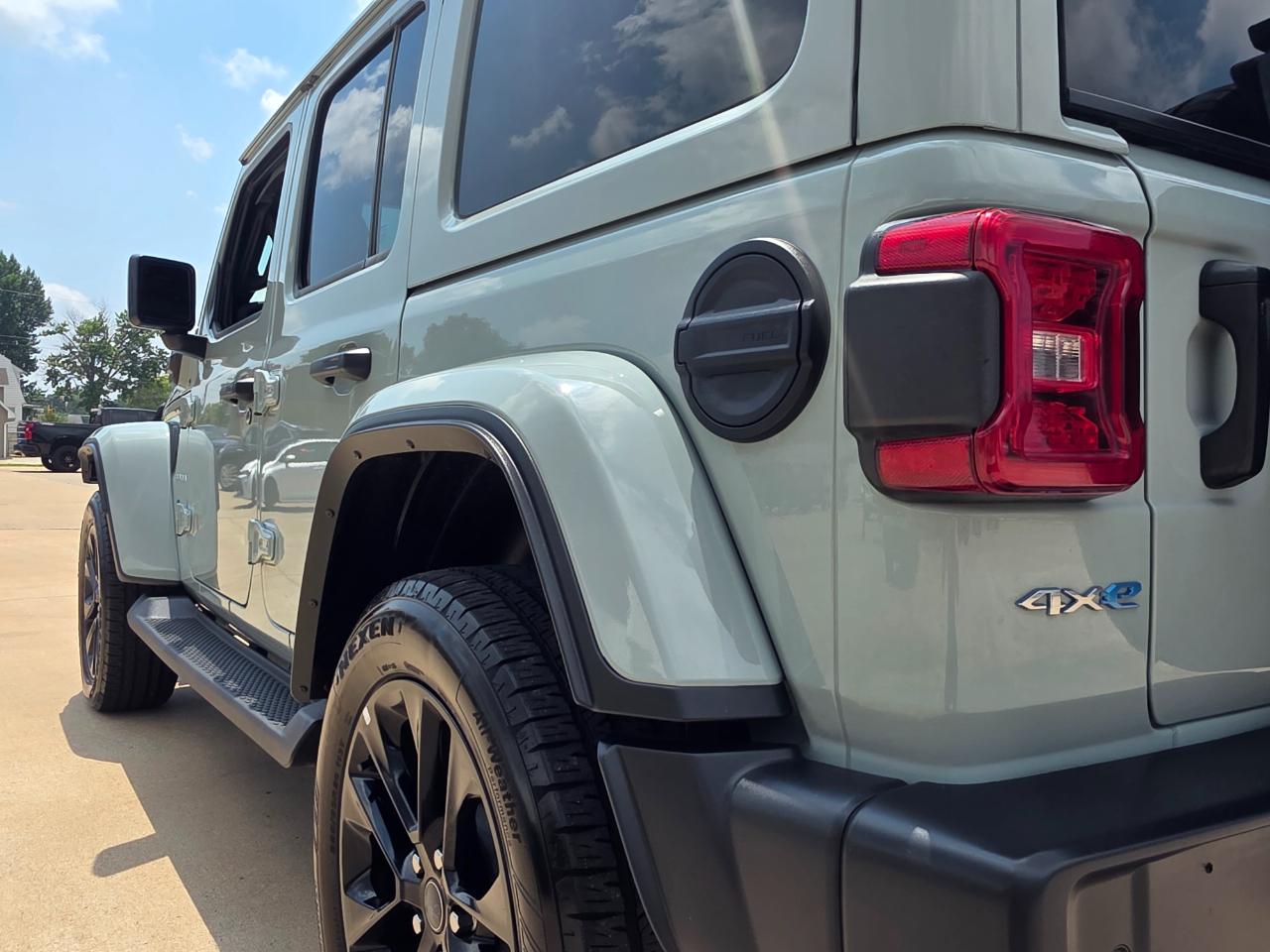 Jeep Wrangler 4xe Sahara 2024