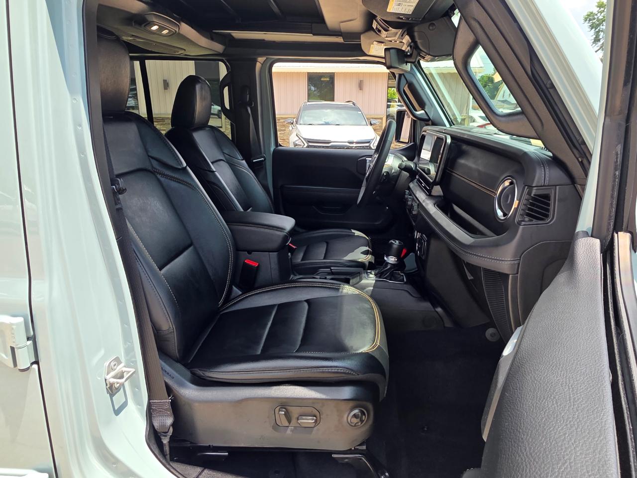 Jeep Wrangler 4xe Sahara 2024