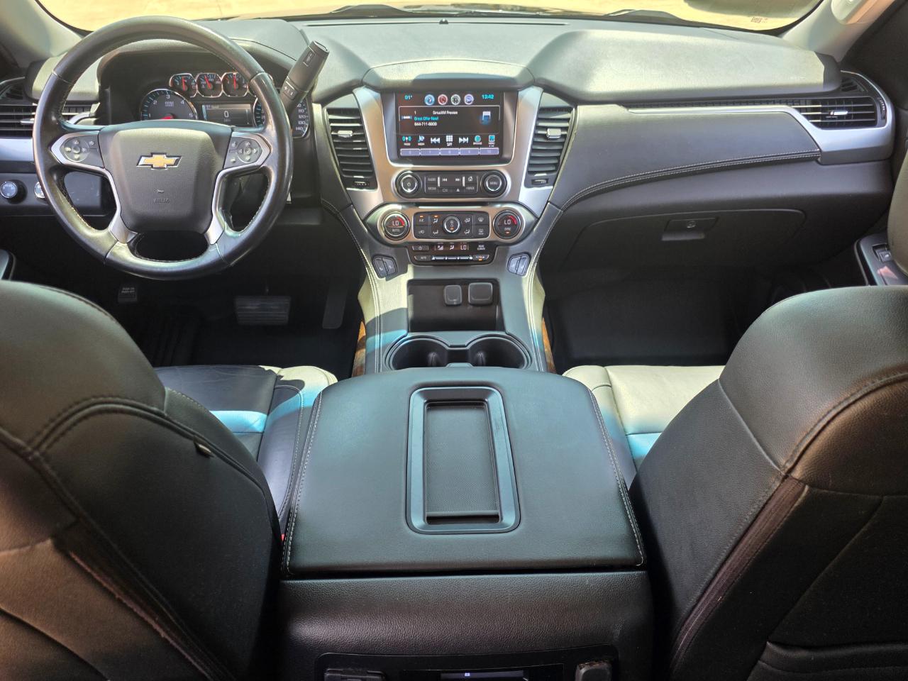Chevrolet Suburban LT 4WD 2019