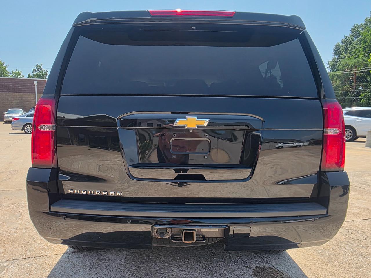 Chevrolet Suburban LT 4WD 2019