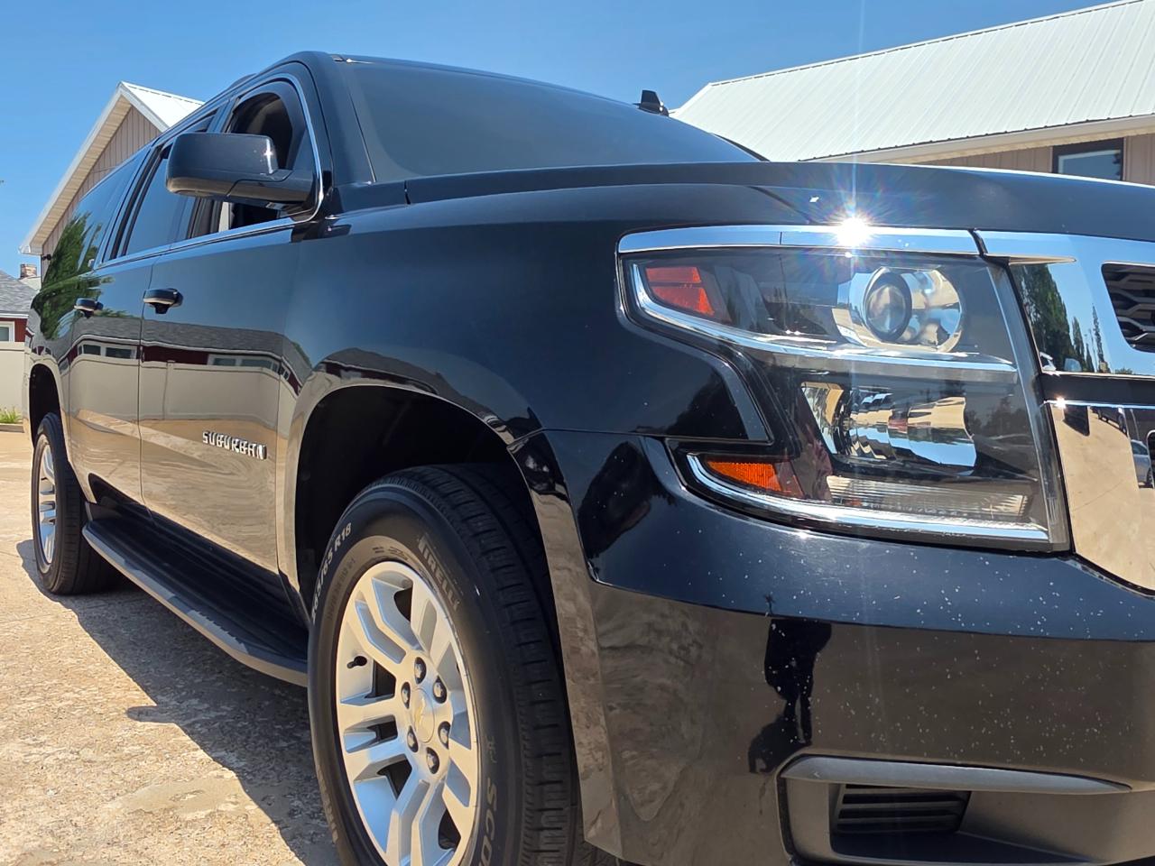 Chevrolet Suburban LT 4WD 2019