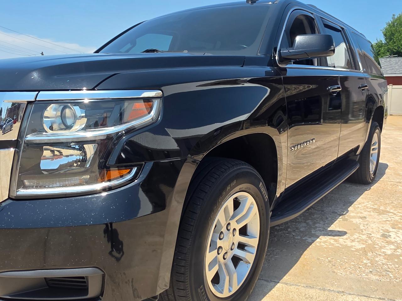 Chevrolet Suburban LT 4WD 2019