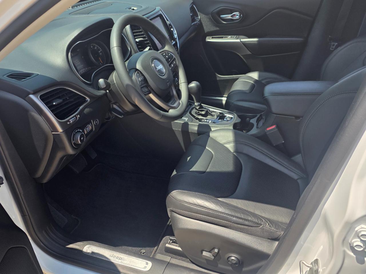Jeep Cherokee Limited 4WD 2021