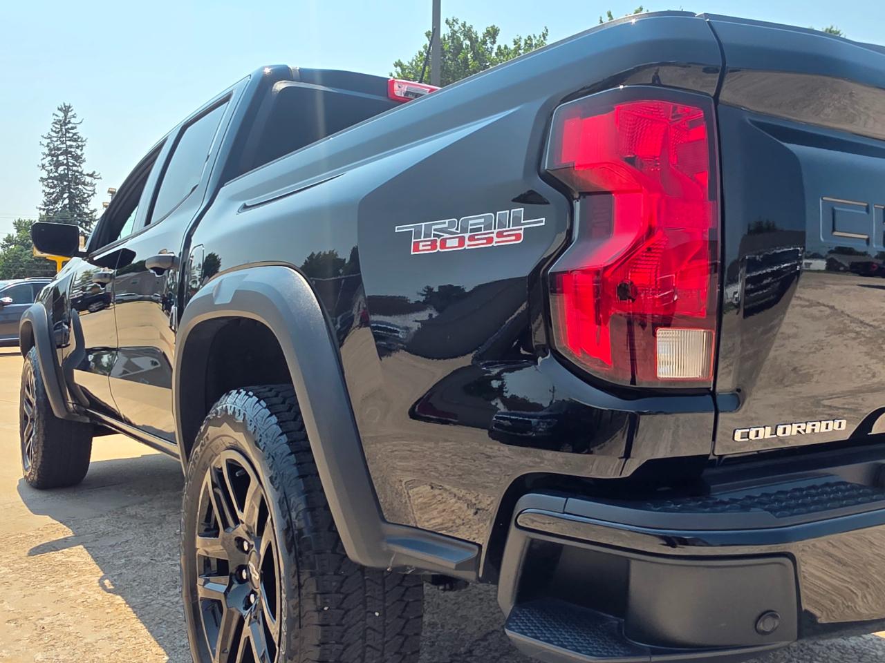 Chevrolet Colorado Trail Boss Crew Cab 4WD 2025