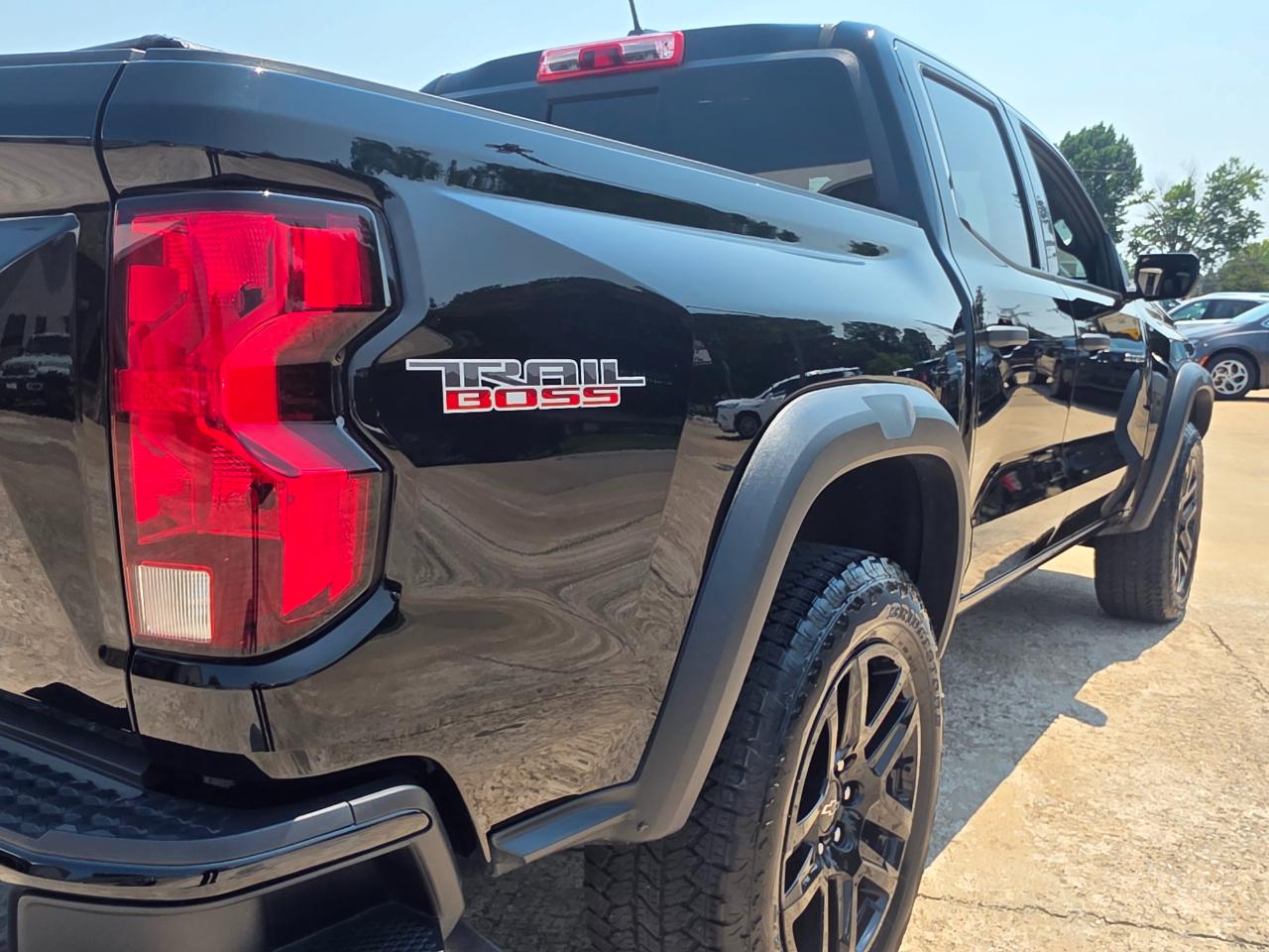 Chevrolet Colorado Trail Boss Crew Cab 4WD 2025