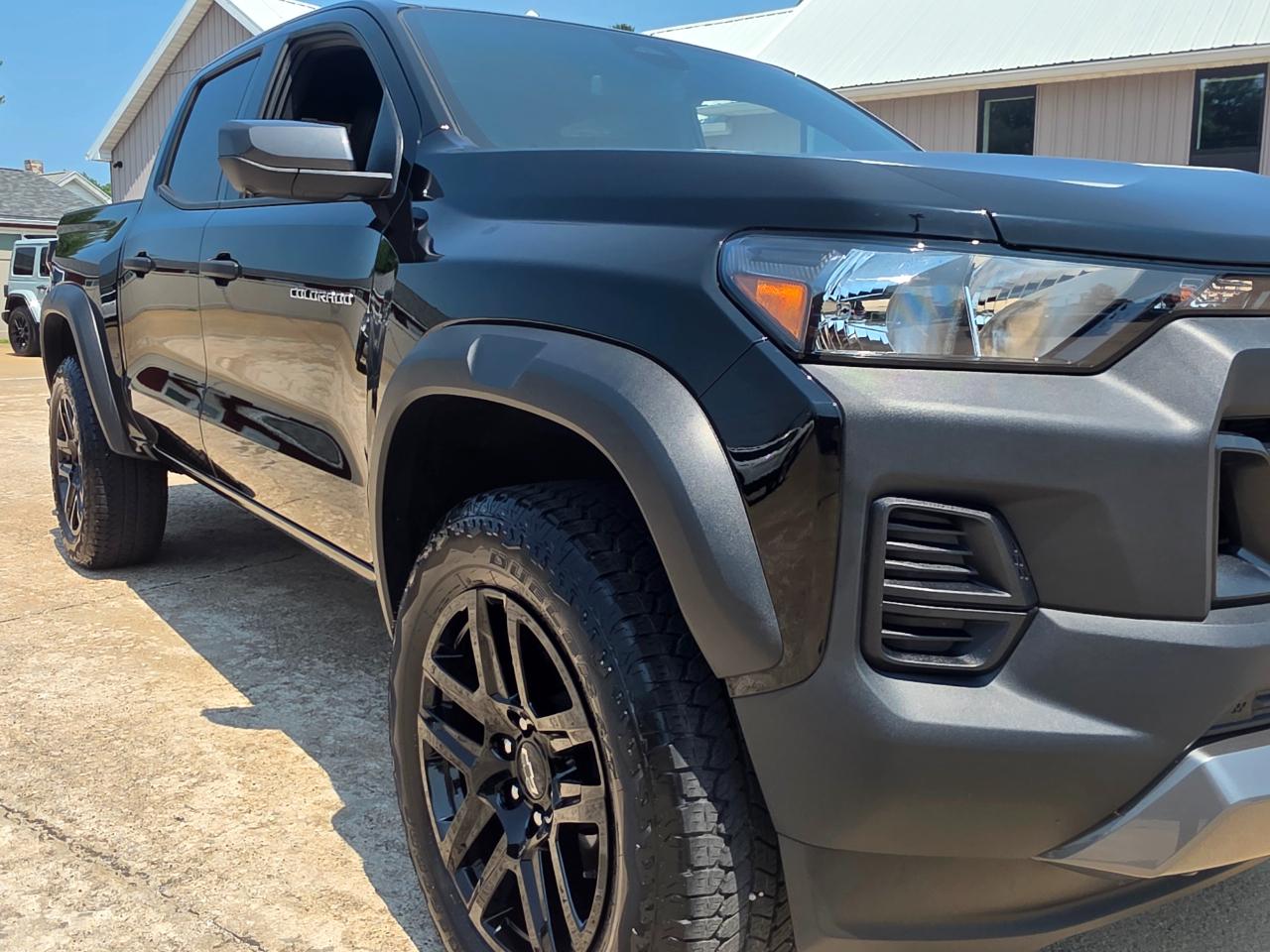 Chevrolet Colorado Trail Boss Crew Cab 4WD 2025