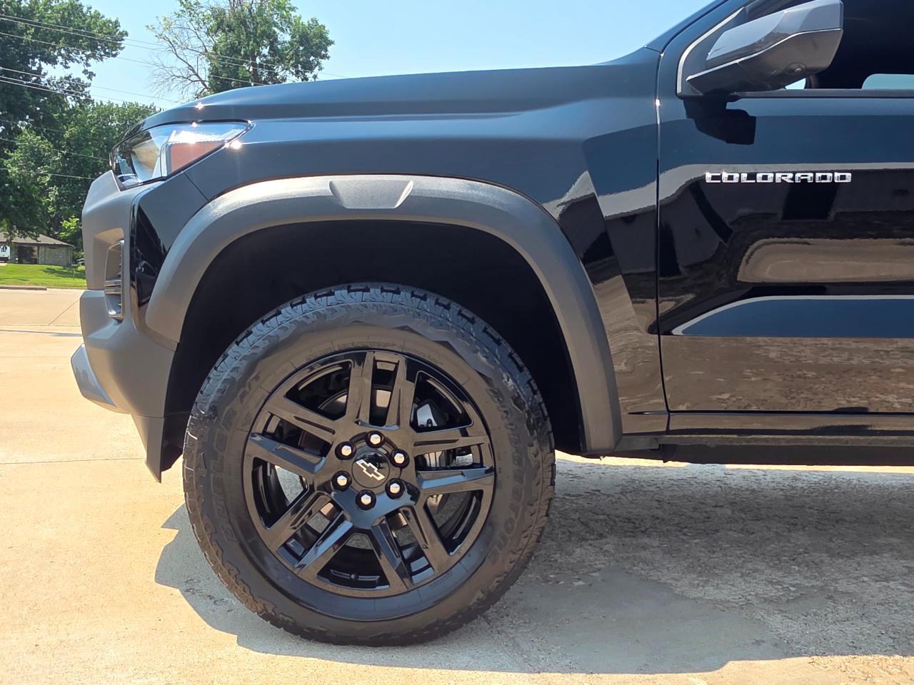 Chevrolet Colorado Trail Boss Crew Cab 4WD 2025