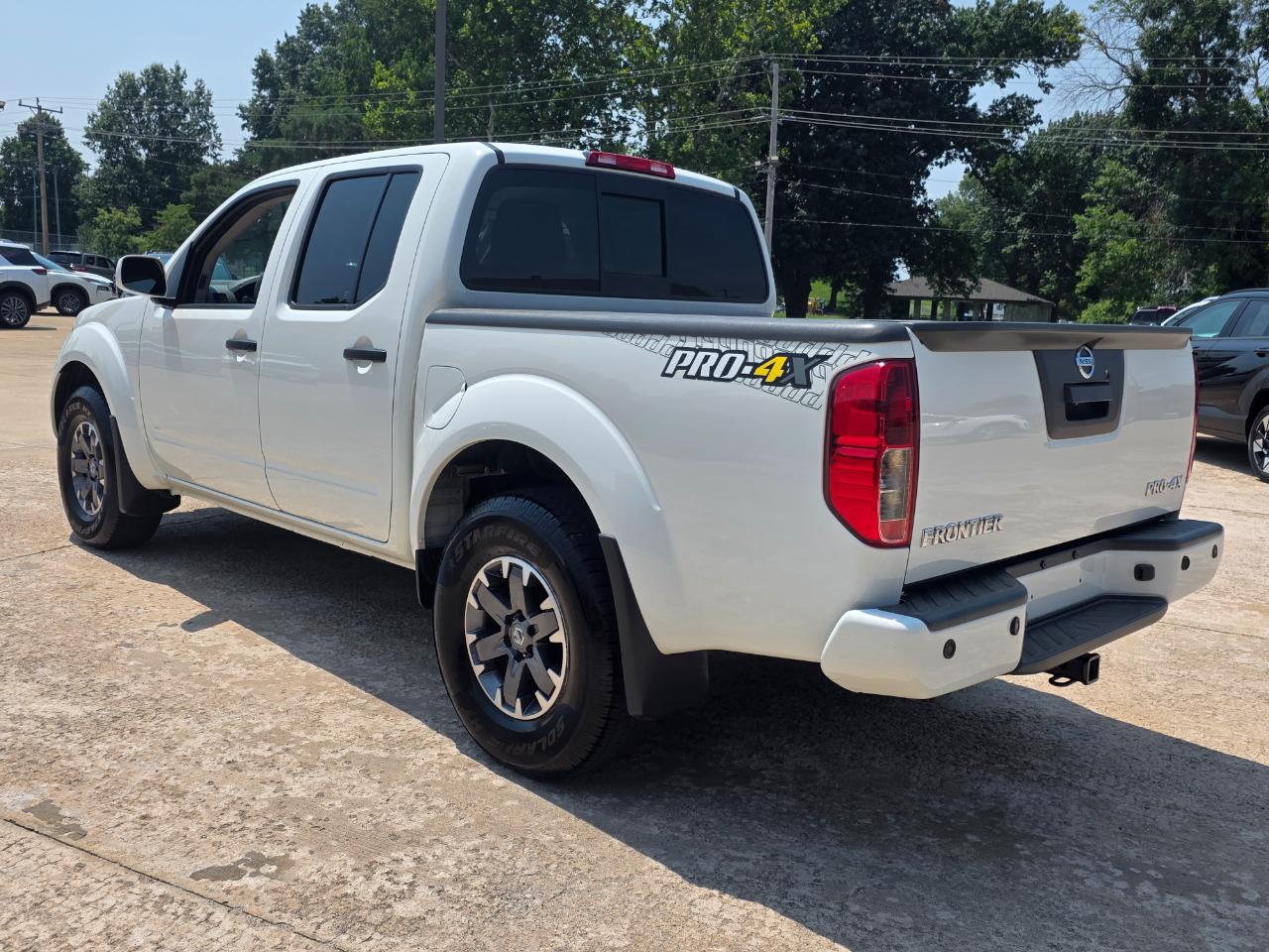 Nissan Frontier PRO-4X Crew Cab 5AT 4WD 2019