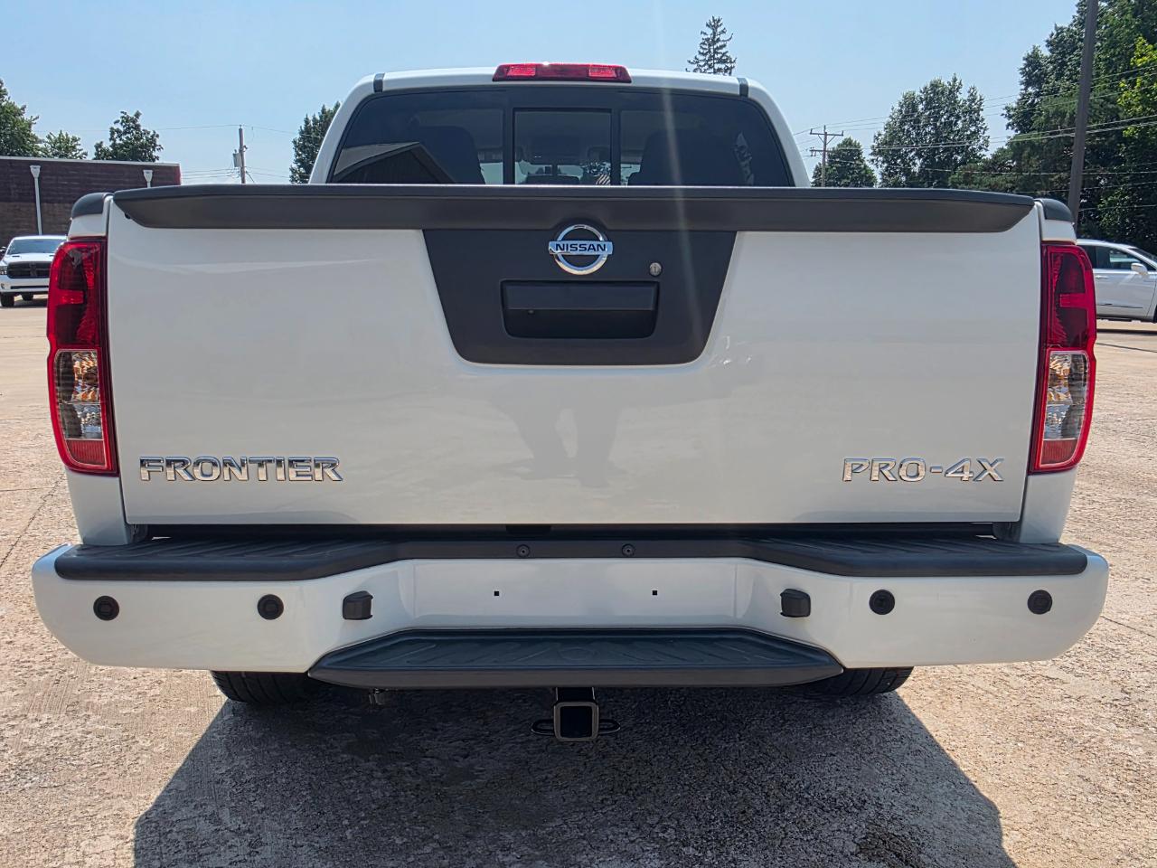 Nissan Frontier PRO-4X Crew Cab 5AT 4WD 2019