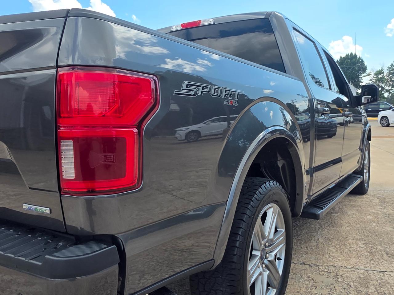 Ford F-150 Lariat SuperCrew 5.5-ft. Bed 4WD 2019
