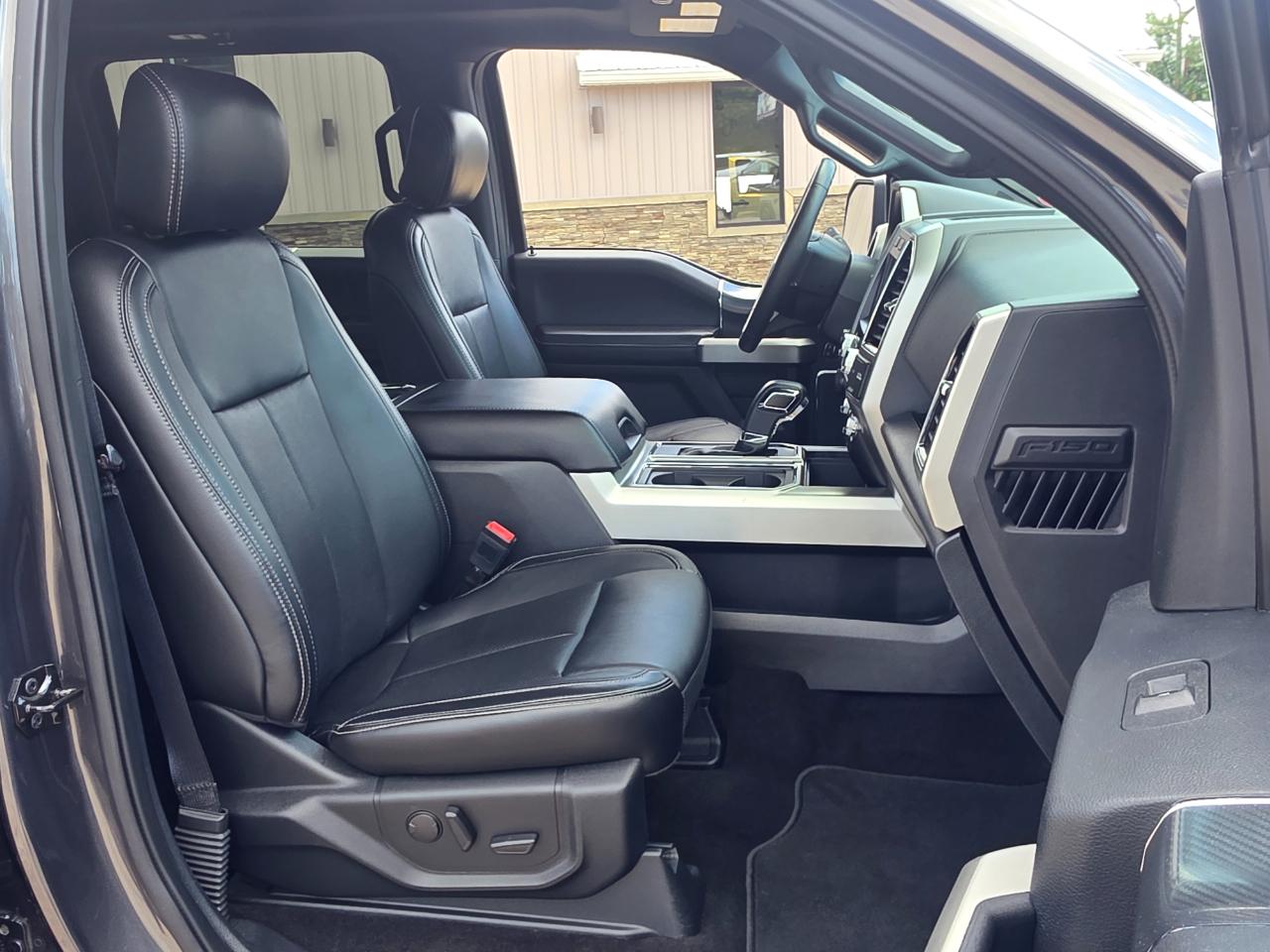 Ford F-150 Lariat SuperCrew 5.5-ft. Bed 4WD 2019
