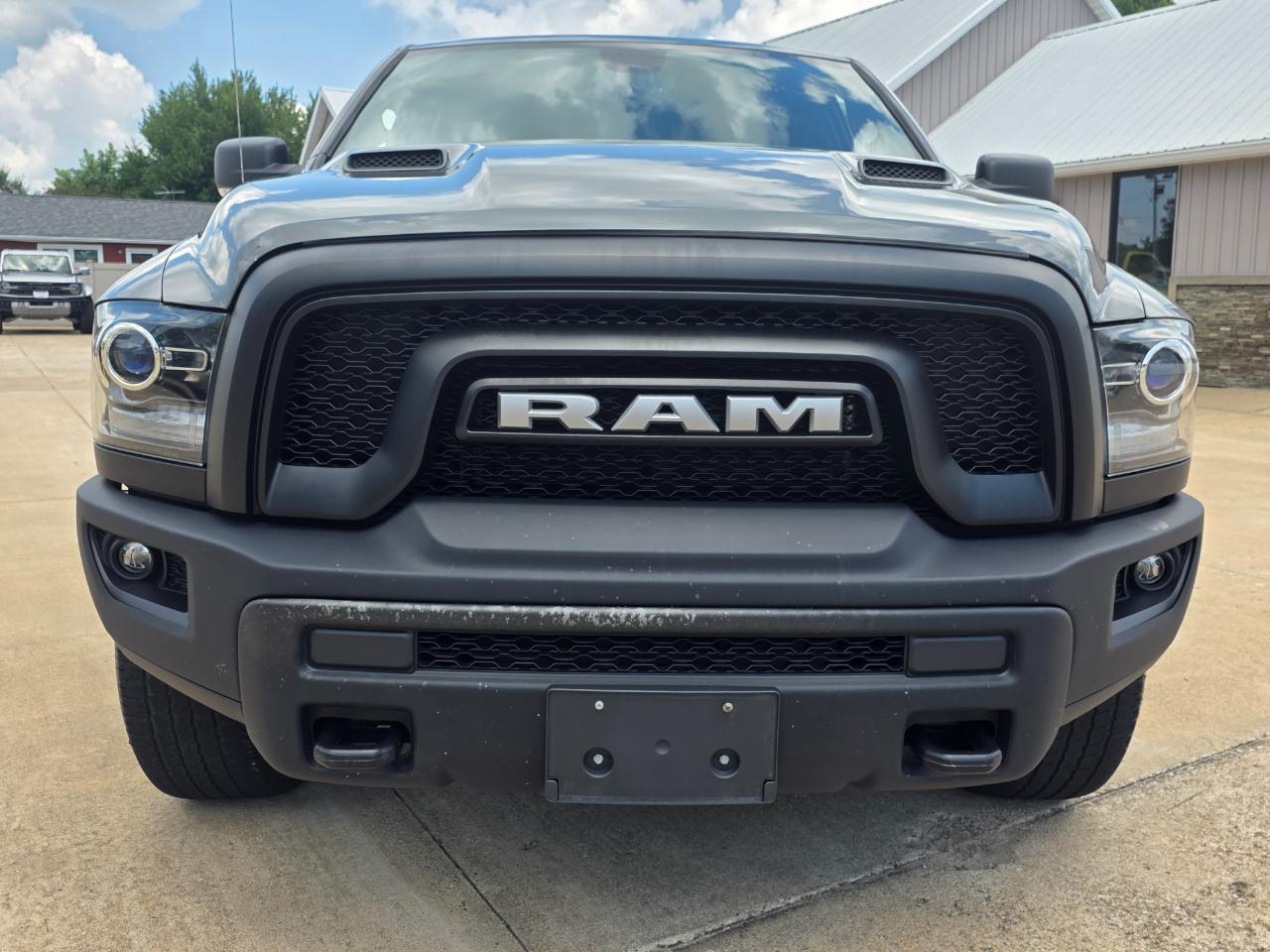 RAM 1500 Classic Tradesman Crew Cab SWB 4WD 2022