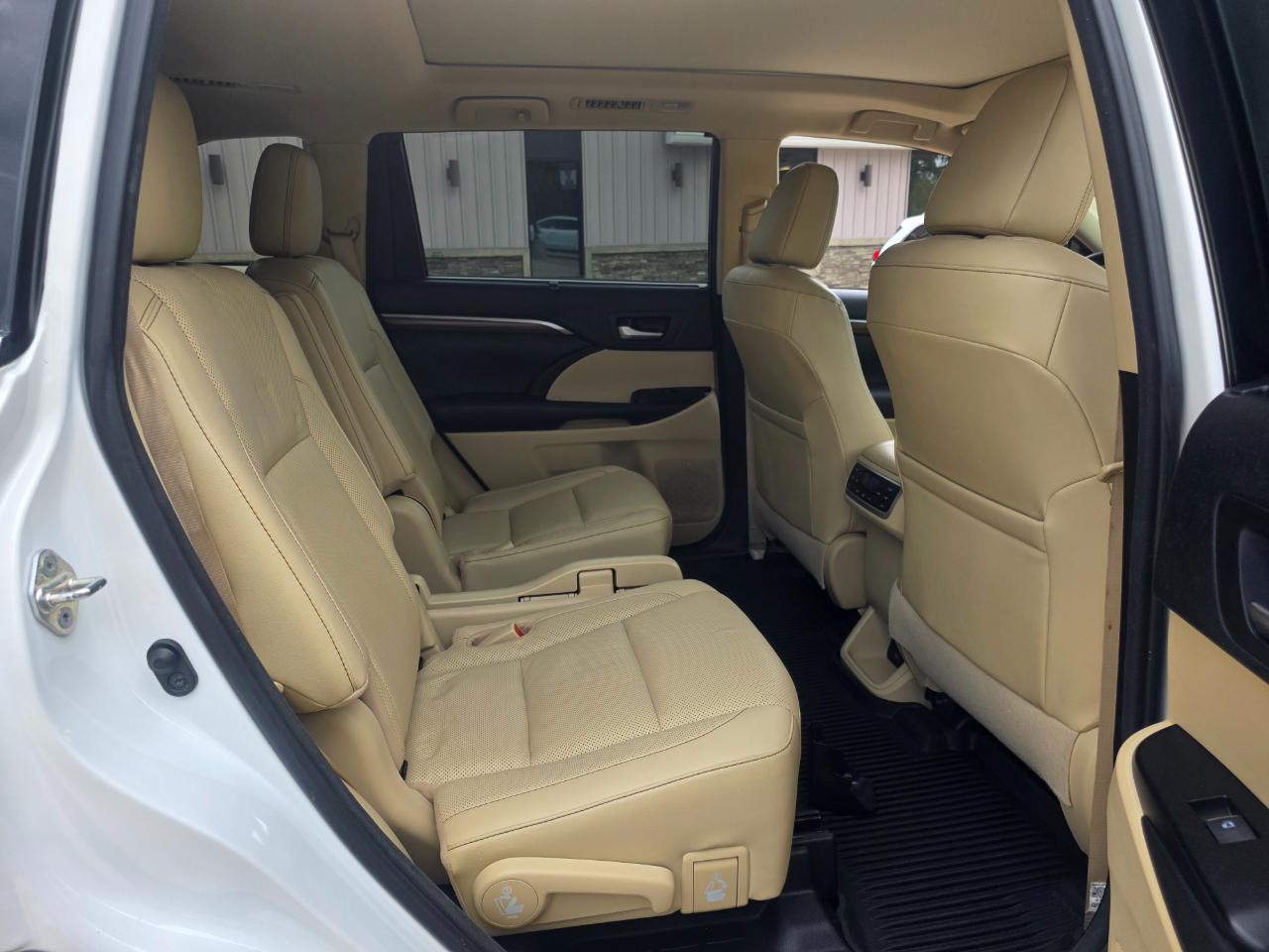 Toyota Highlander Limited Platinum AWD V6 2017