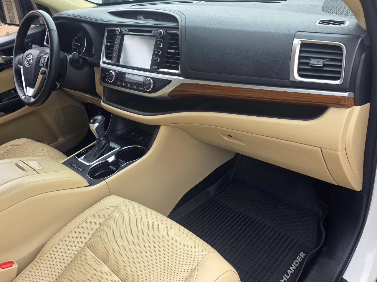 Toyota Highlander Limited Platinum AWD V6 2017
