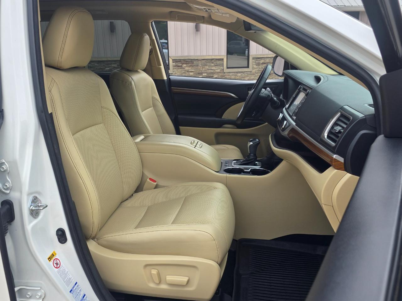 Toyota Highlander Limited Platinum AWD V6 2017