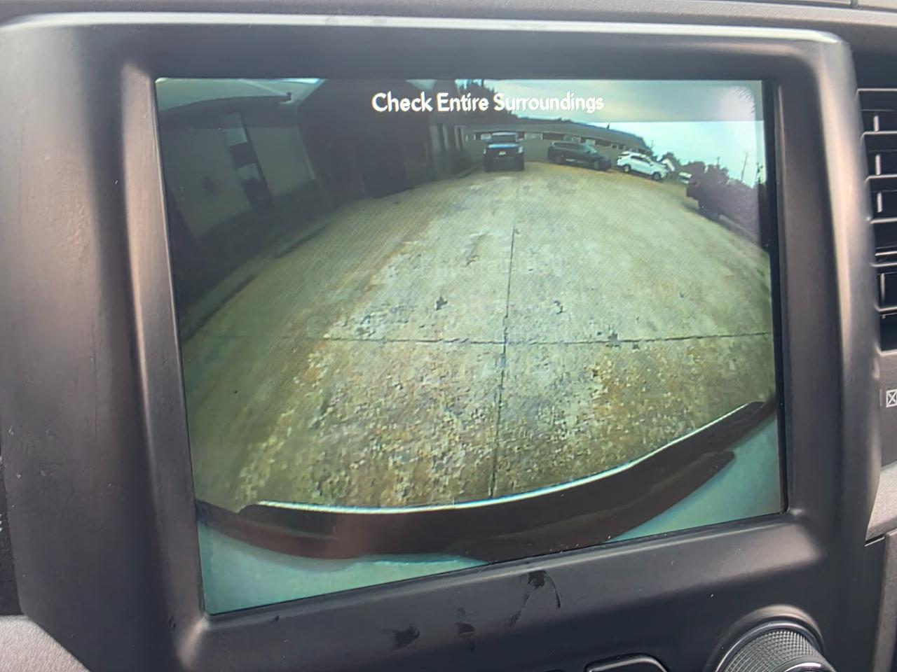 RAM 1500 Classic Tradesman Crew Cab SWB 4WD 2019