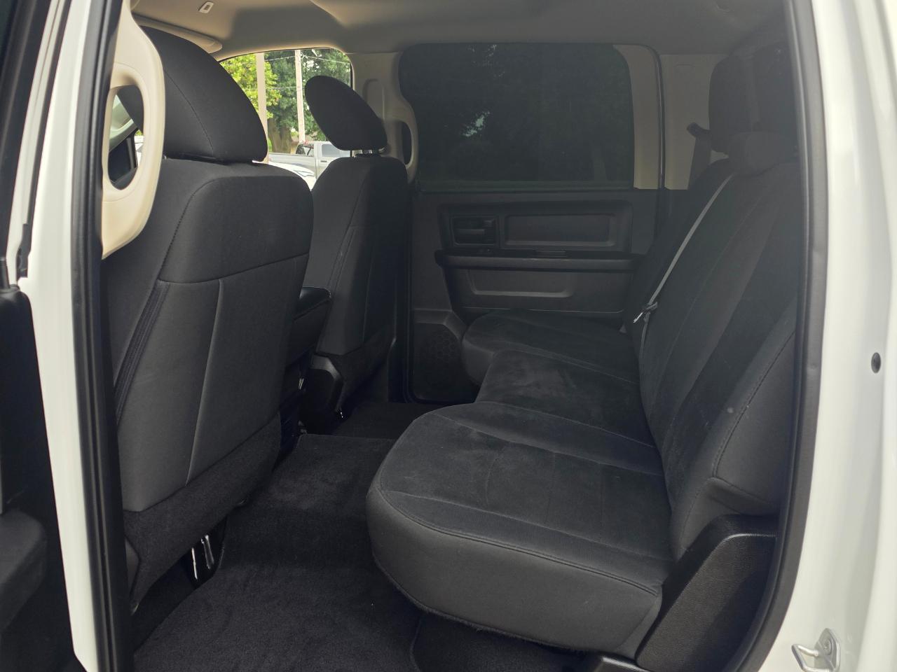 RAM 1500 Classic Tradesman Crew Cab SWB 4WD 2019