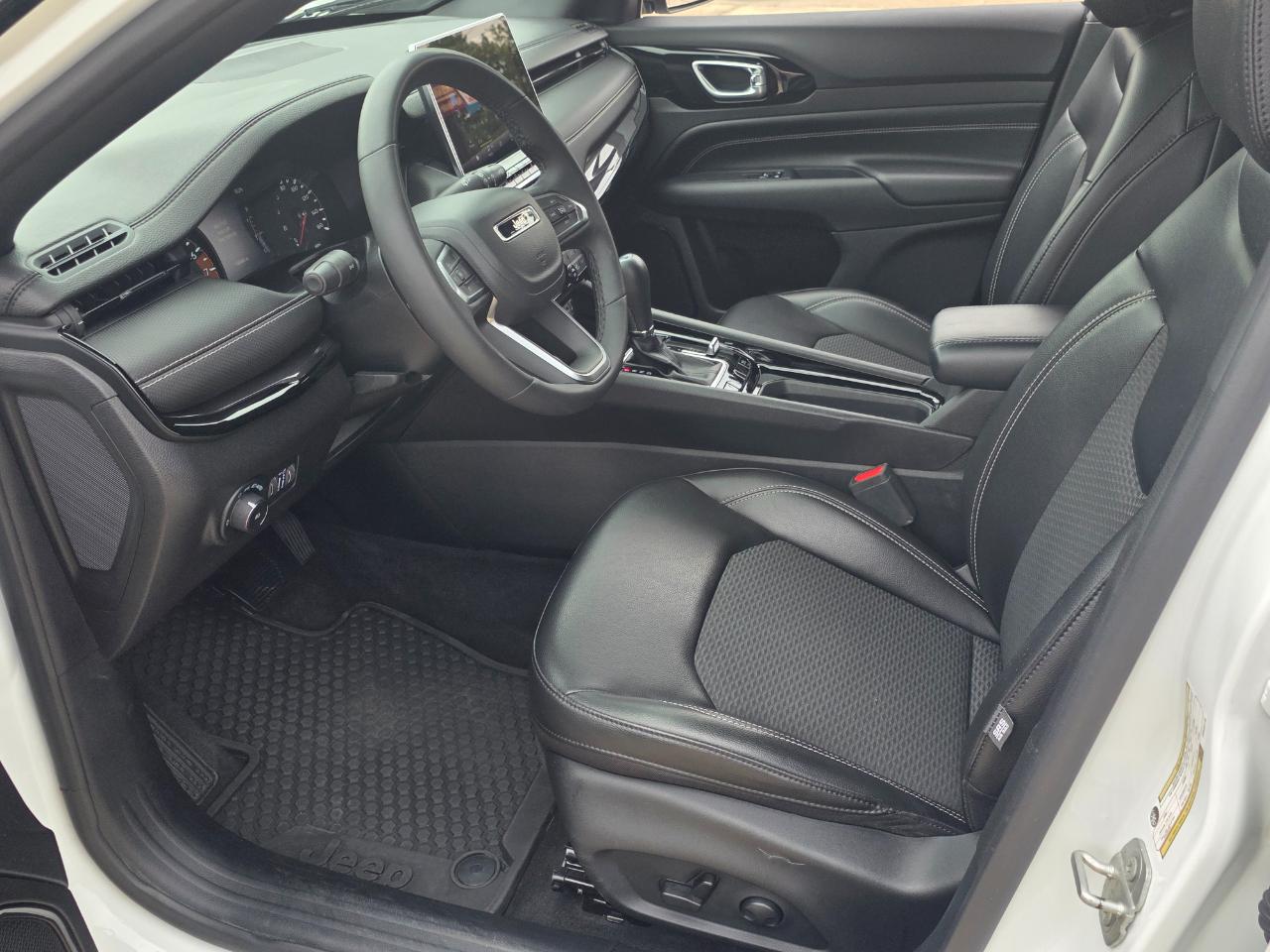 Jeep Compass  2023