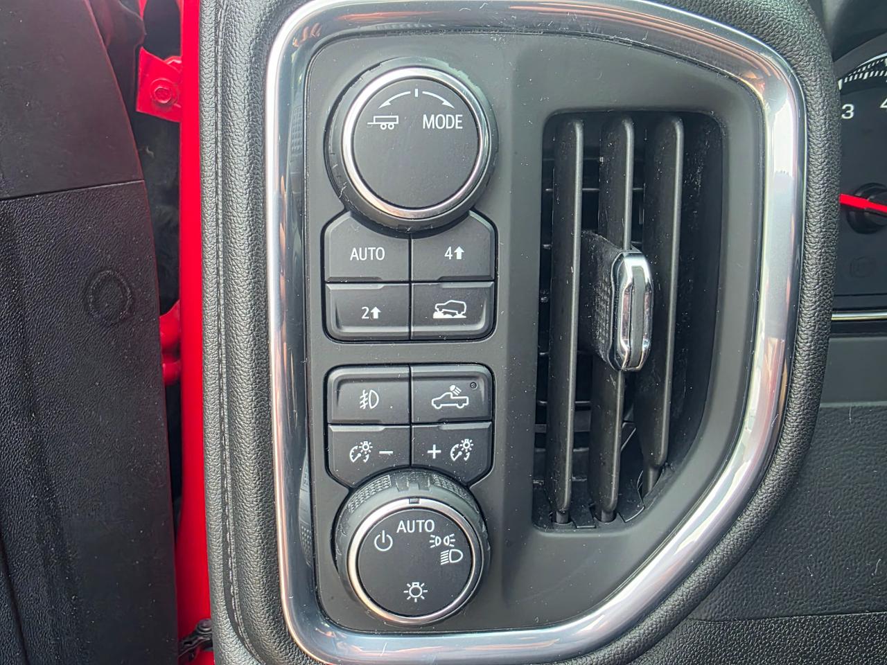 Chevrolet Silverado 1500 RST Crew Cab 4WD 2021