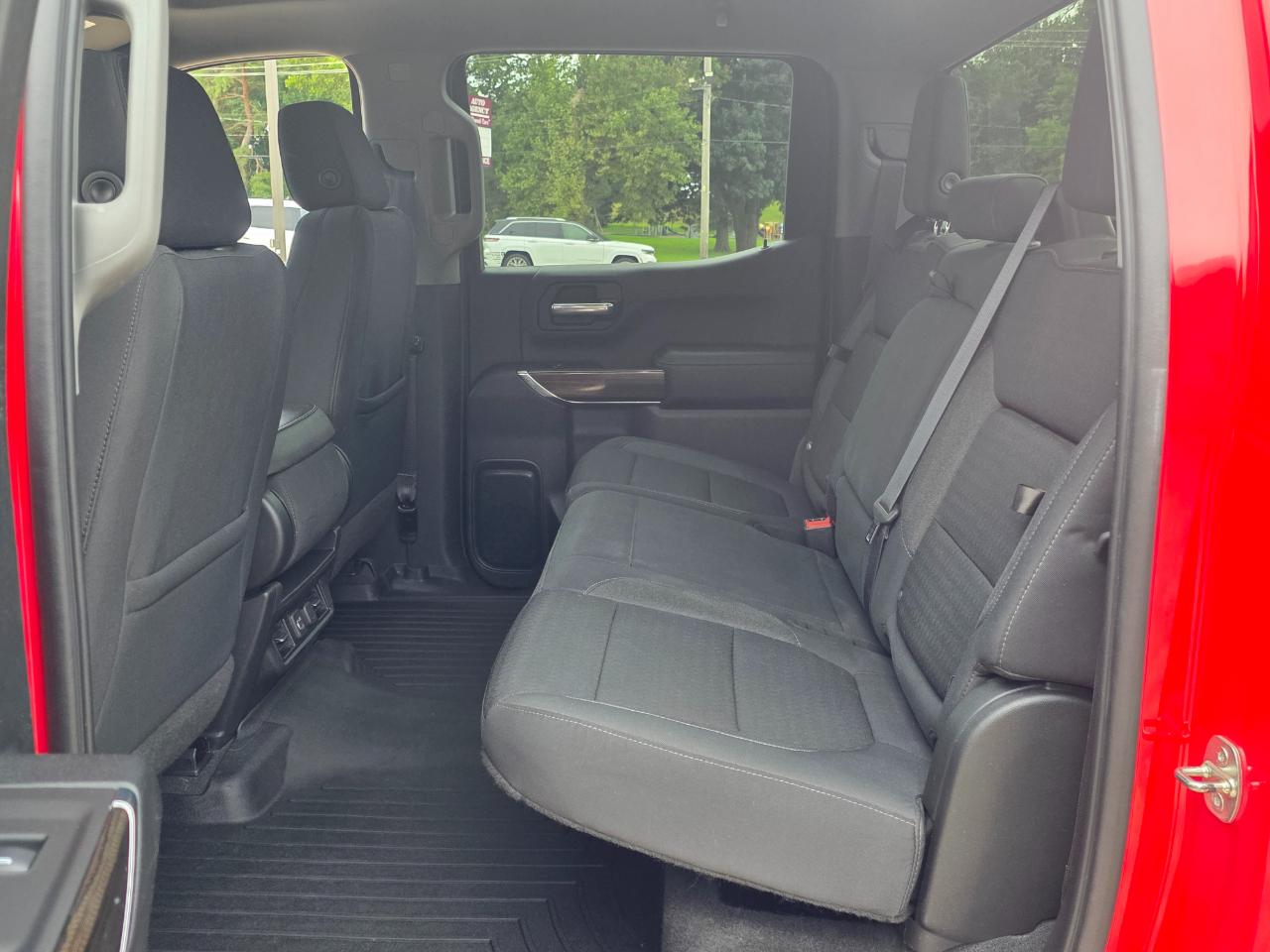 Chevrolet Silverado 1500 RST Crew Cab 4WD 2021