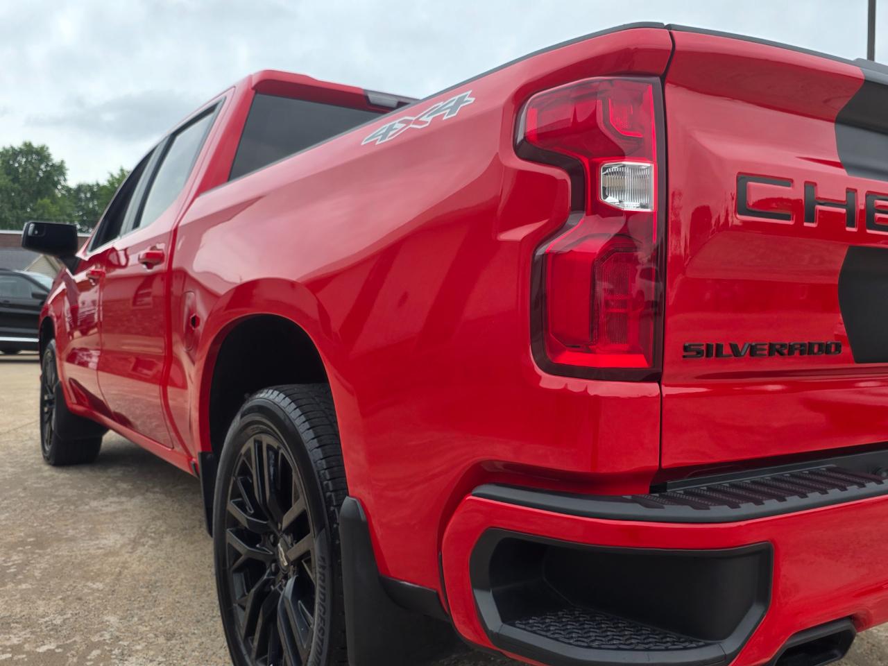 Chevrolet Silverado 1500 RST Crew Cab 4WD 2021