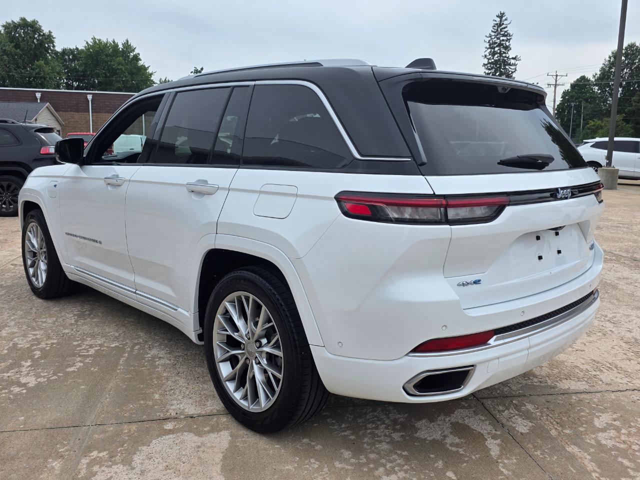 Jeep Grand Cherokee 4xe Summit 2022