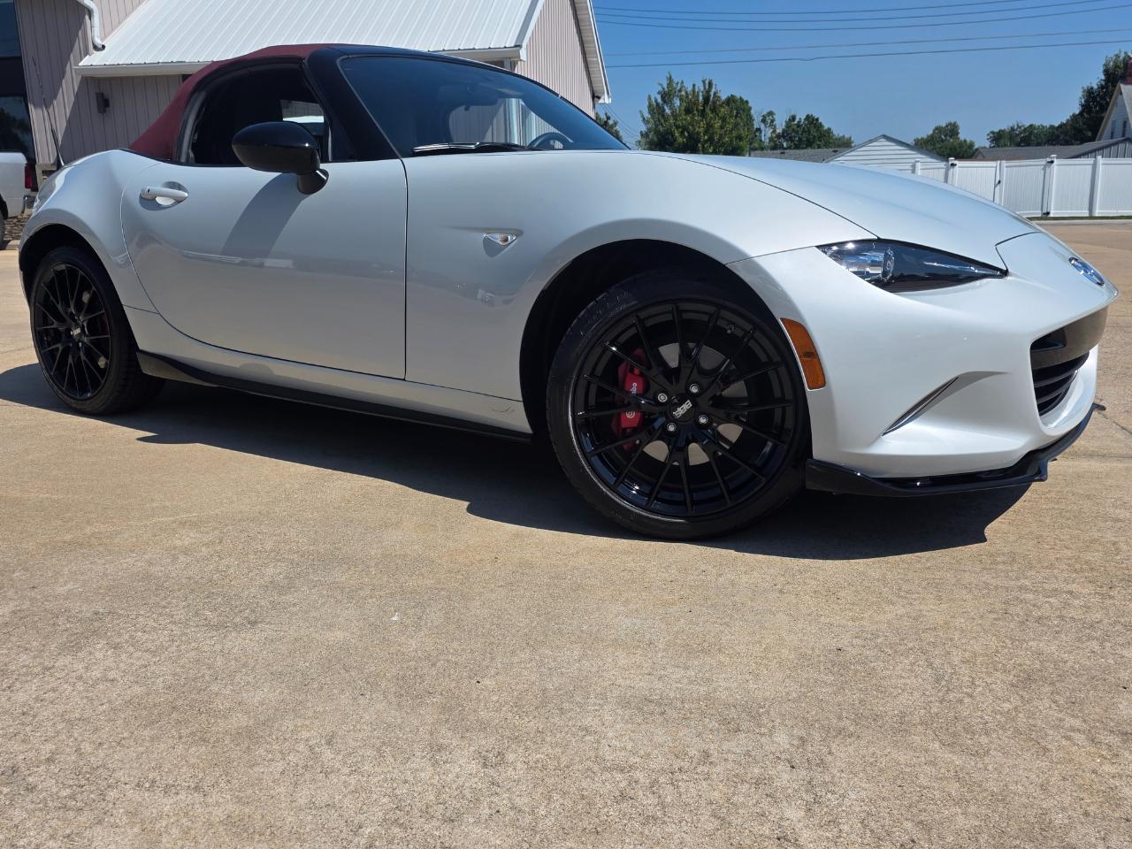 Mazda MX-5 Miata  2018