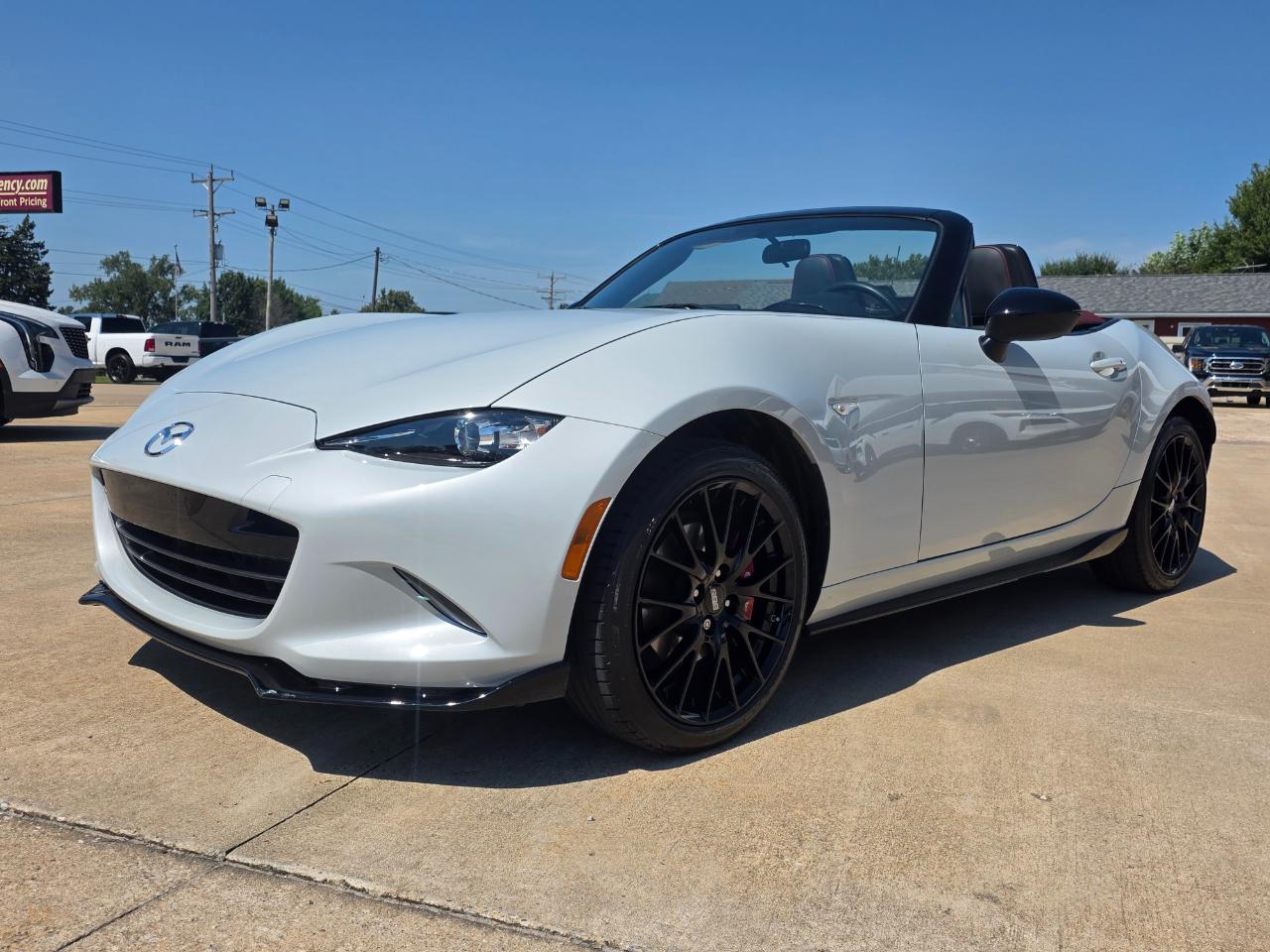 Mazda MX-5 Miata  2018