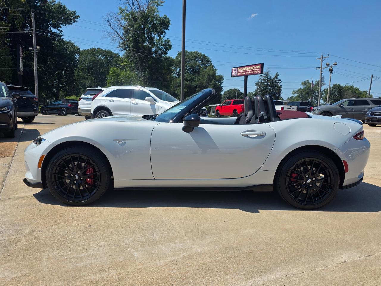 Mazda MX-5 Miata  2018