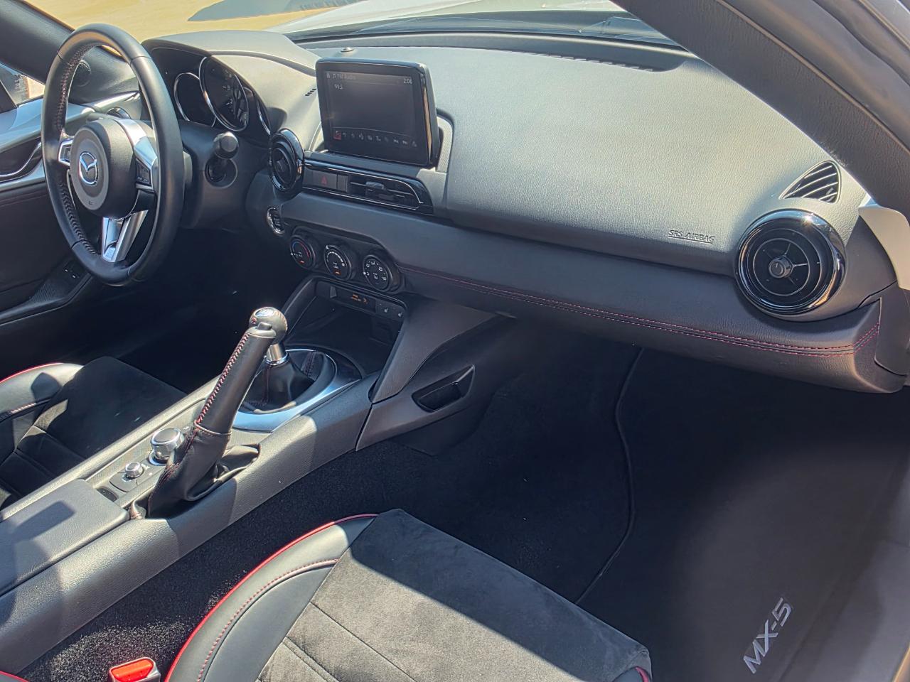Mazda MX-5 Miata  2018